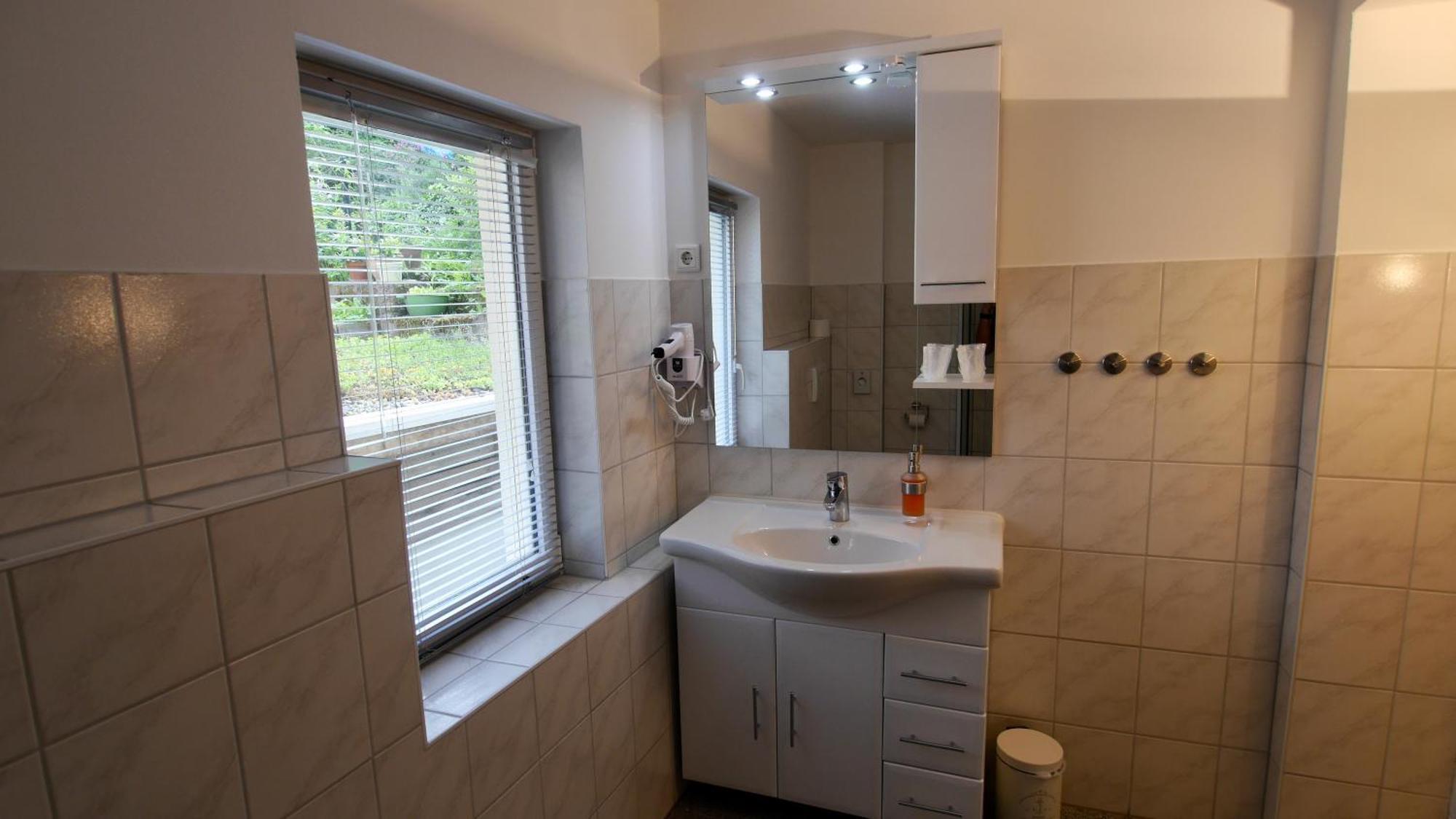 Fruehstueckspension Metilstein Eisenach Habitación foto